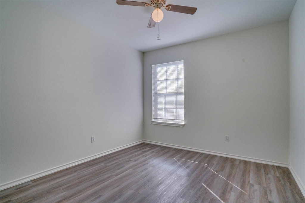 1720 Rawhide Loop - Photo 8