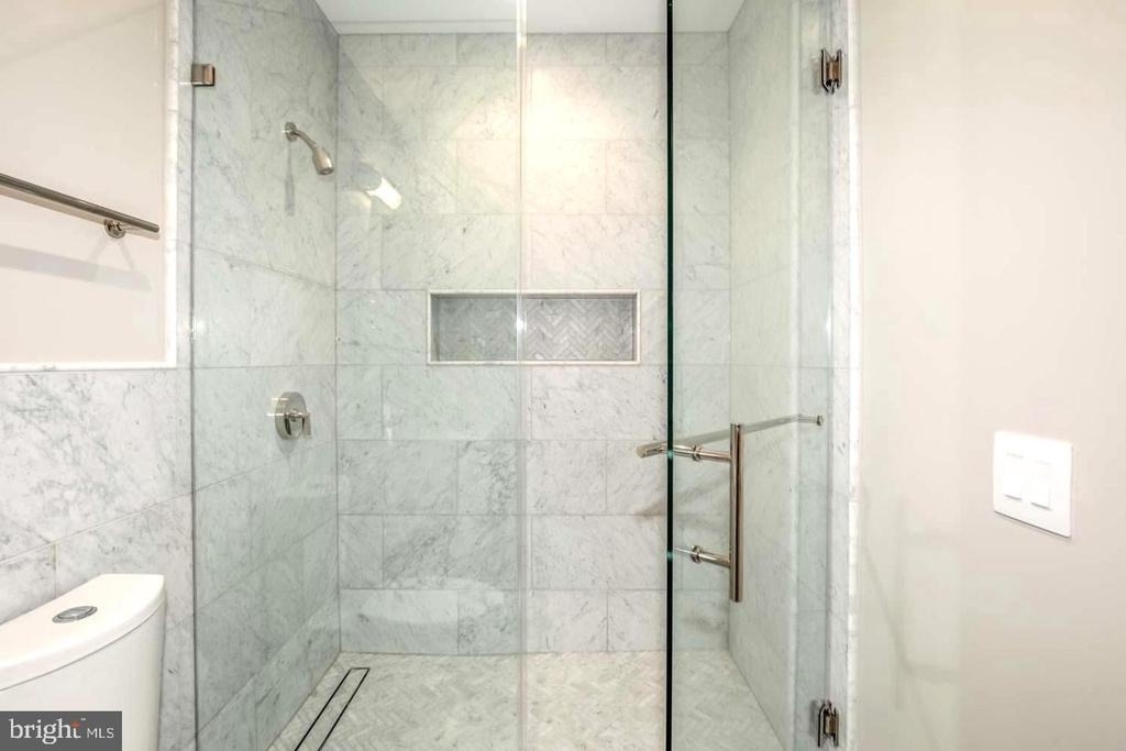 8551 Connecticut Avenue - Photo 29