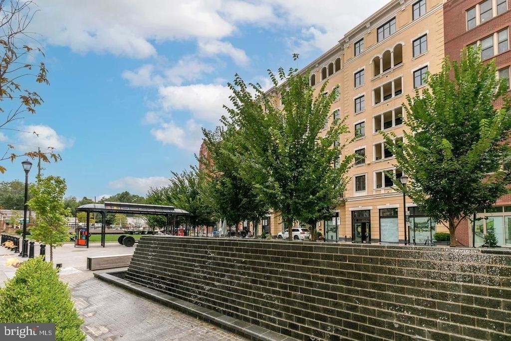 8551 Connecticut Avenue - Photo 44