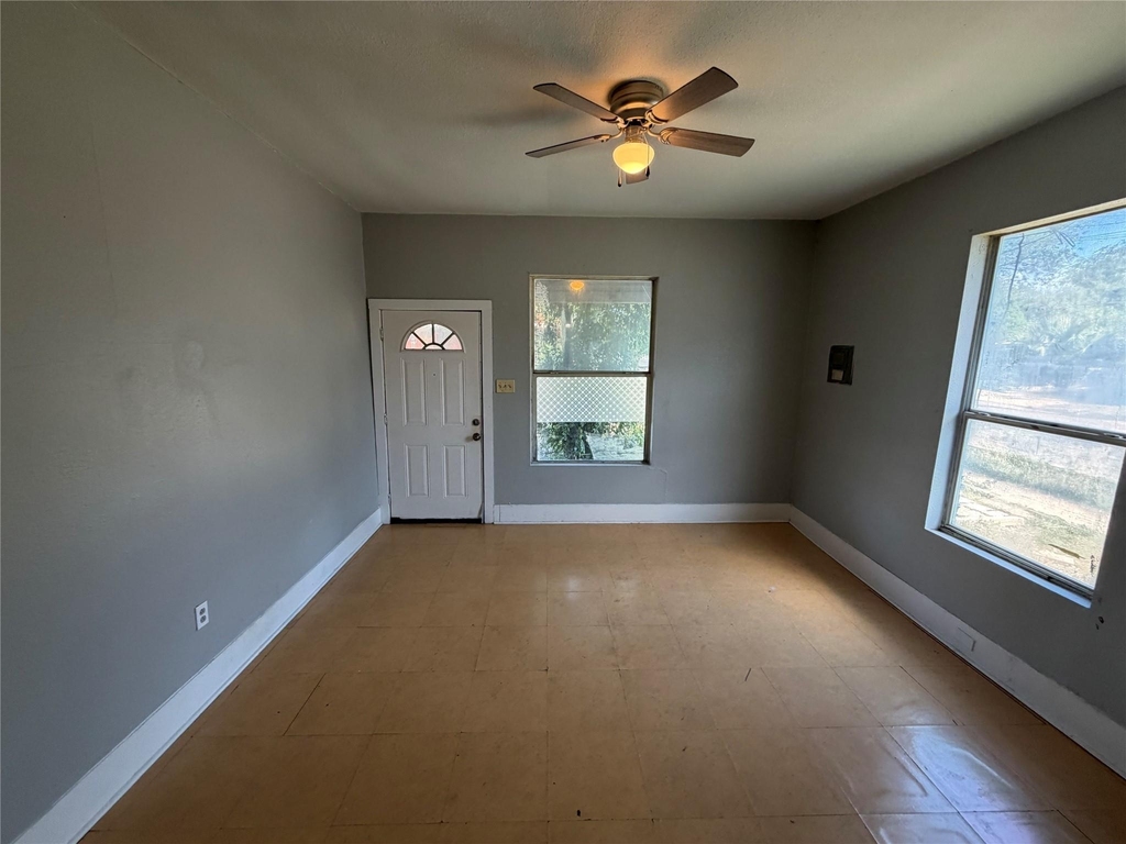 730 Carolina St - Photo 8