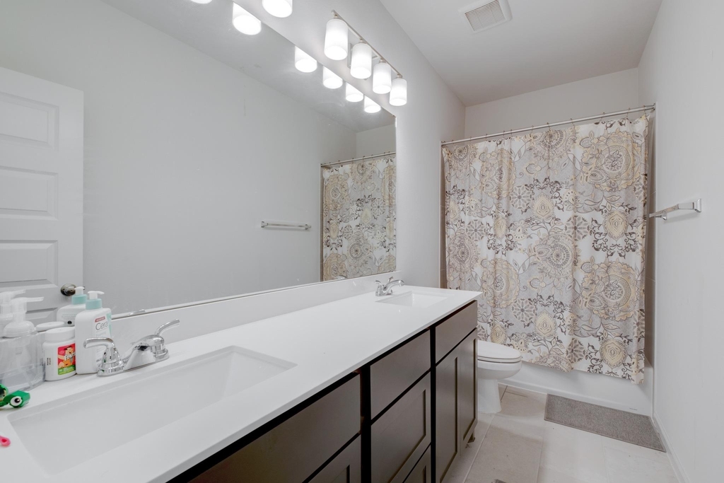 712 Lariat Loop - Photo 21