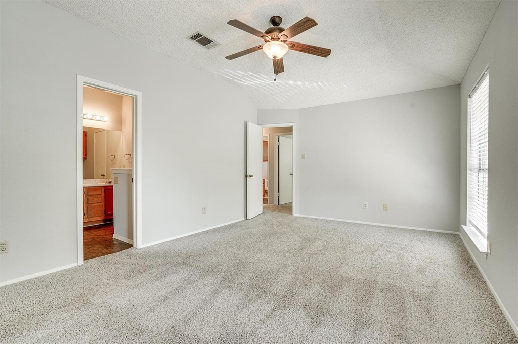 12716 Margit Dr - Photo 11