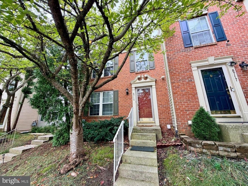 8715 Rochelle Drive - Photo 0