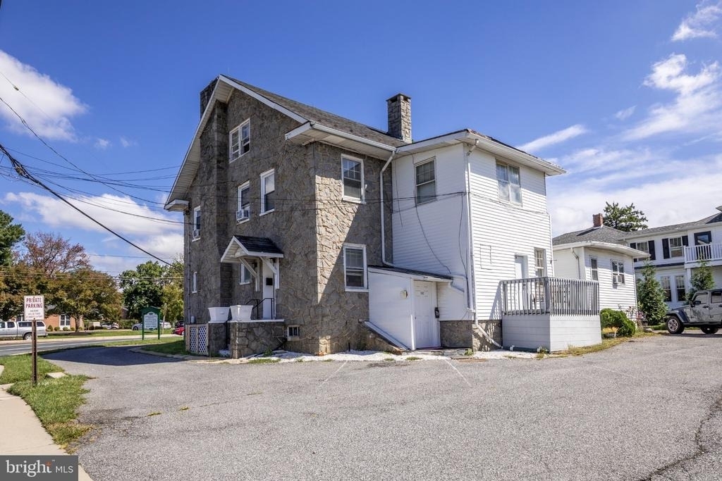 502 South Main Street - Photo 17