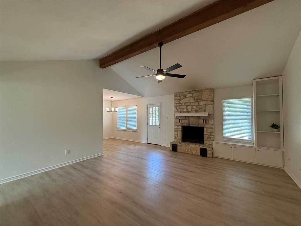 2107 Whispering Dr - Photo 2