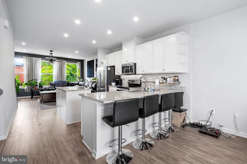 4600 Gough Street - Photo 8