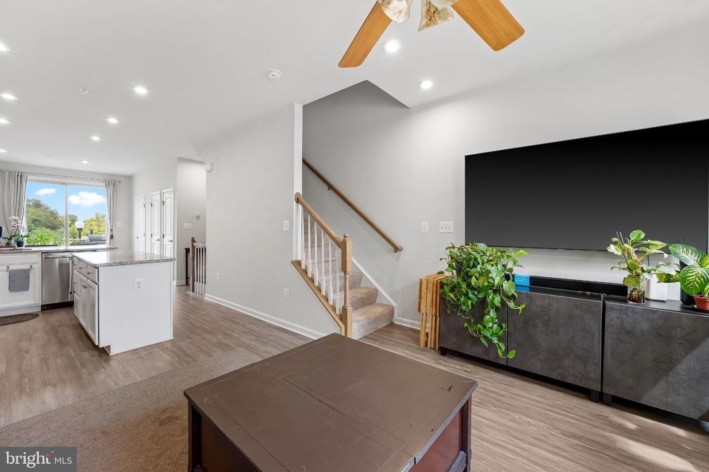 4600 Gough Street - Photo 7
