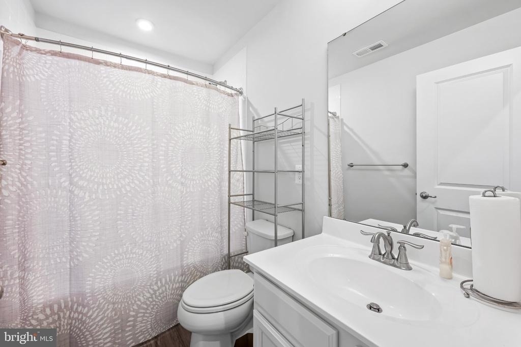 4600 Gough Street - Photo 5