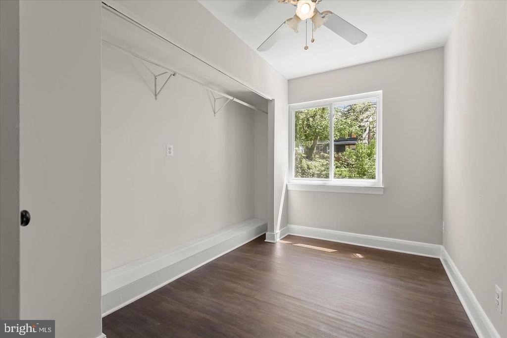 4015 Duvall Avenue - Photo 11