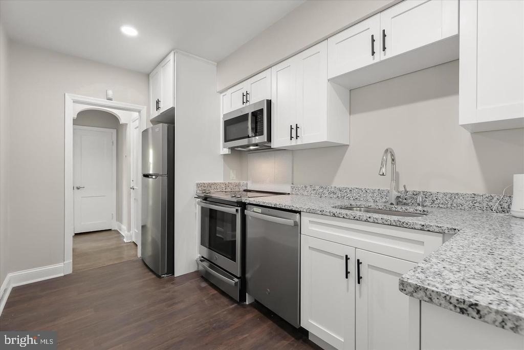 4015 Duvall Avenue - Photo 4