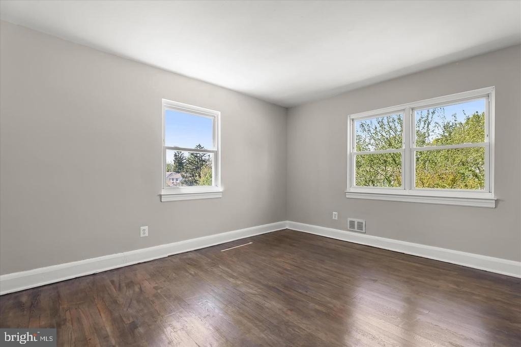 4015 Duvall Avenue - Photo 16