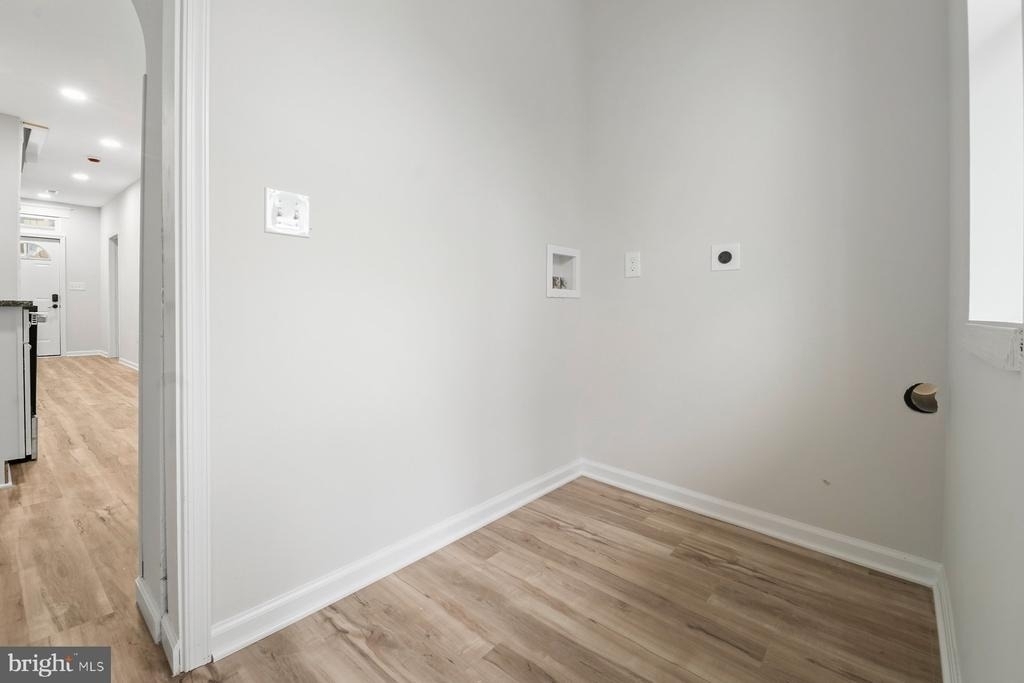 4953 Edgemere Avenue - Photo 12