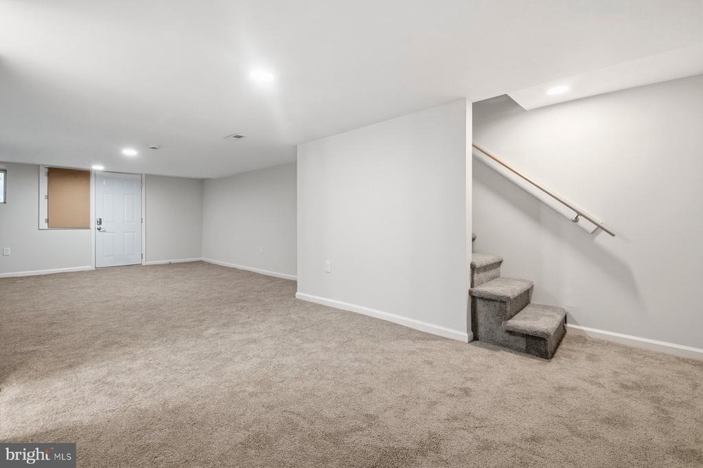 4953 Edgemere Avenue - Photo 25