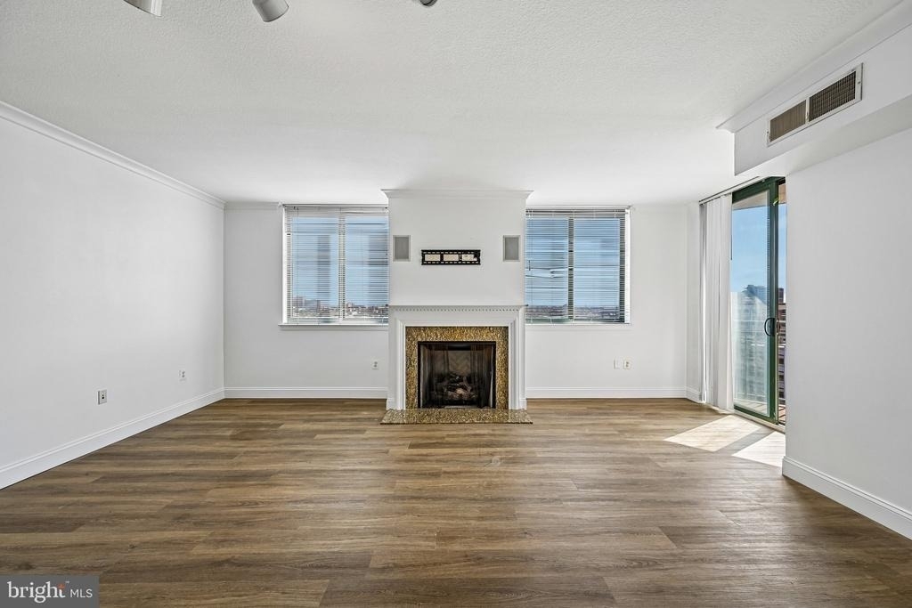 414 Water Street - Photo 3