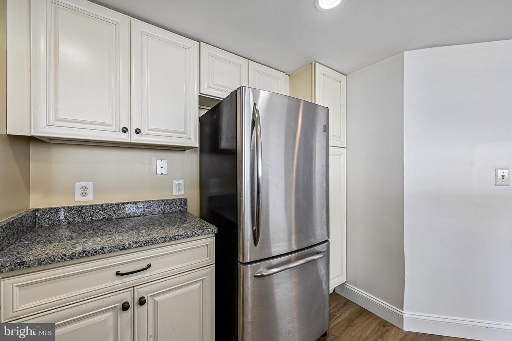 414 Water Street - Photo 9