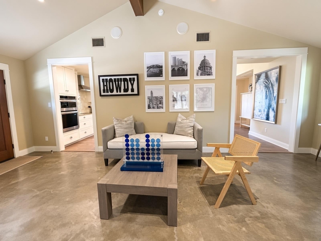 3004 Edgewater Dr - Photo 8