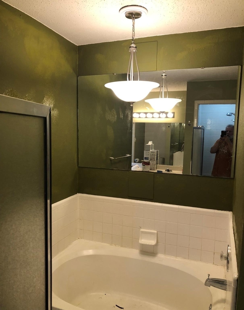 2402 Dennis St - Photo 13