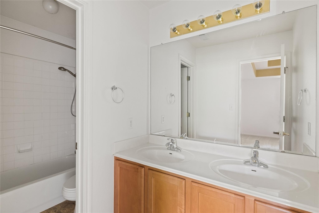 6623 Yaupon Dr - Photo 33