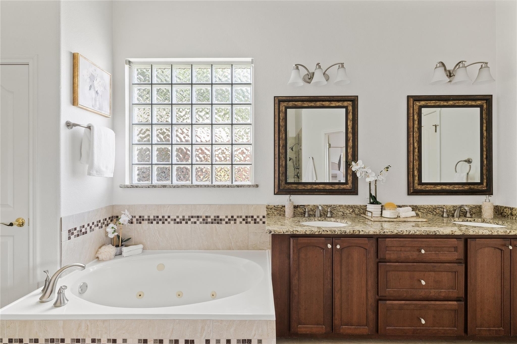 6623 Yaupon Dr - Photo 14