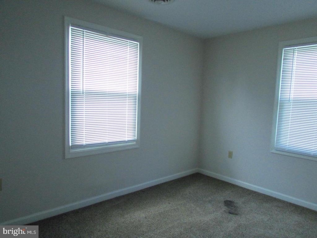 17555 Davis Road - Photo 11