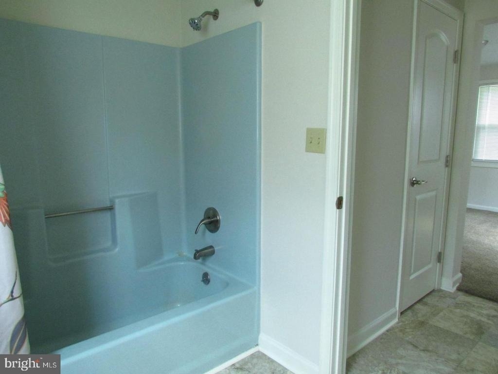 17555 Davis Road - Photo 9