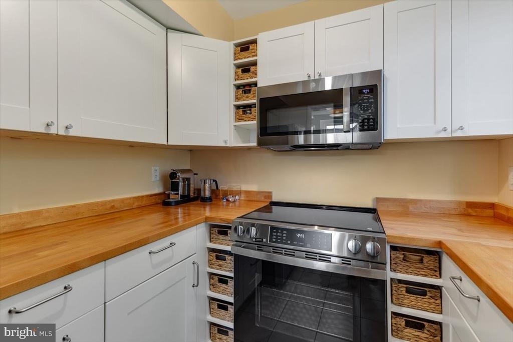3711 39th Street Nw - Photo 9