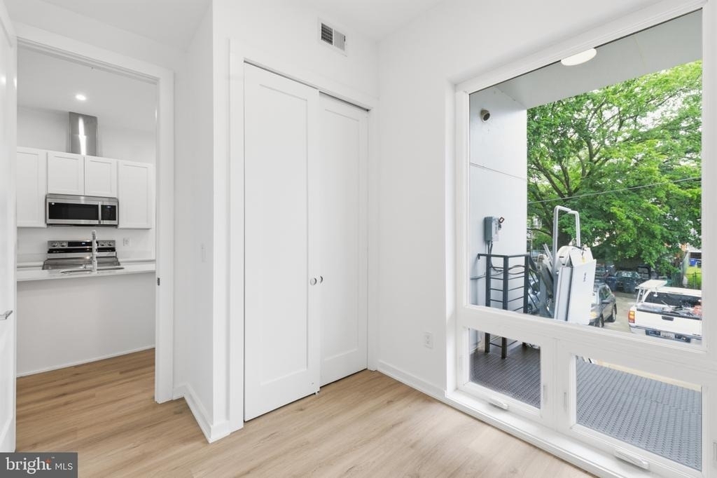 710 Kennedy Street Nw - Photo 12