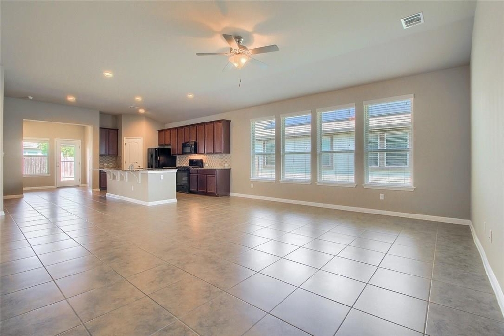 8120 Rosano St - Photo 2