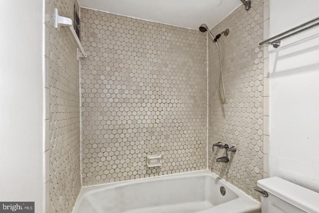 308 East Capitol Street Ne - Photo 29