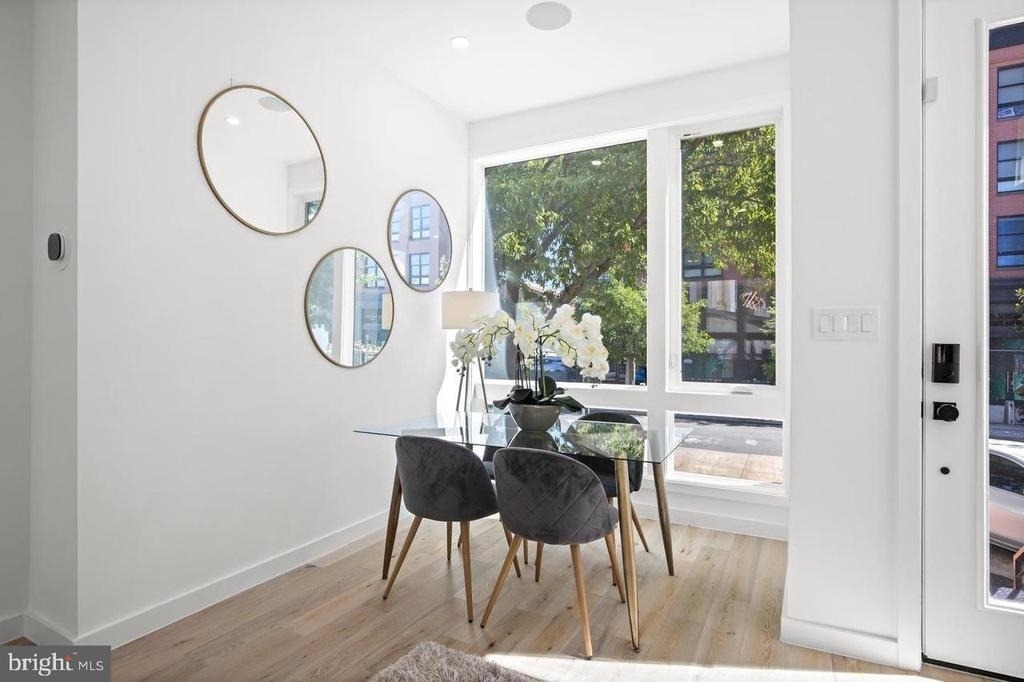 808 13th Street Ne - Photo 3