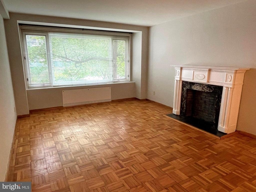 2475 Virginia Avenue Nw - Photo 7