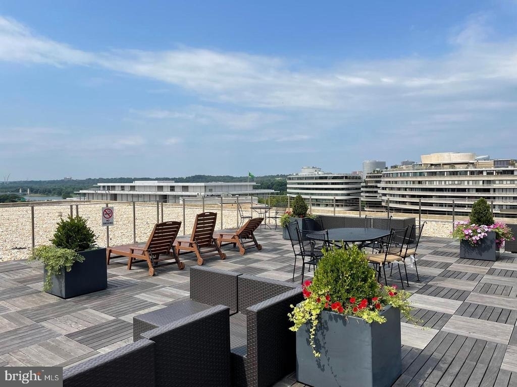 2475 Virginia Avenue Nw - Photo 22