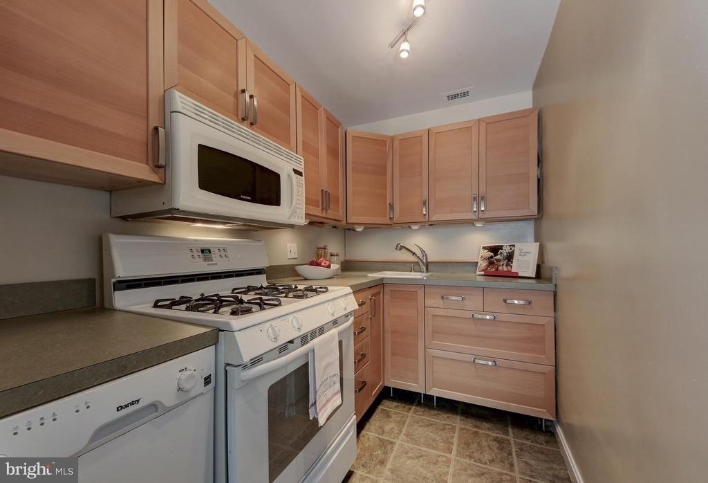 2829 Connecticut Avenue Nw - Photo 3