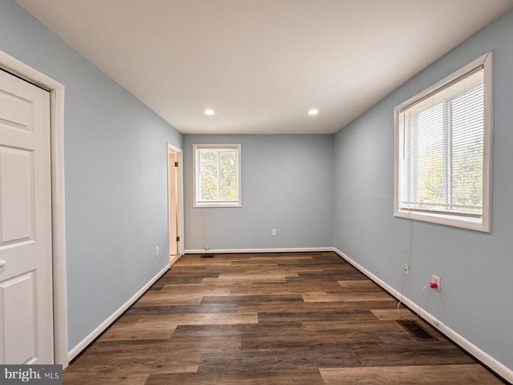 708 Alabama Avenue Se - Photo 24