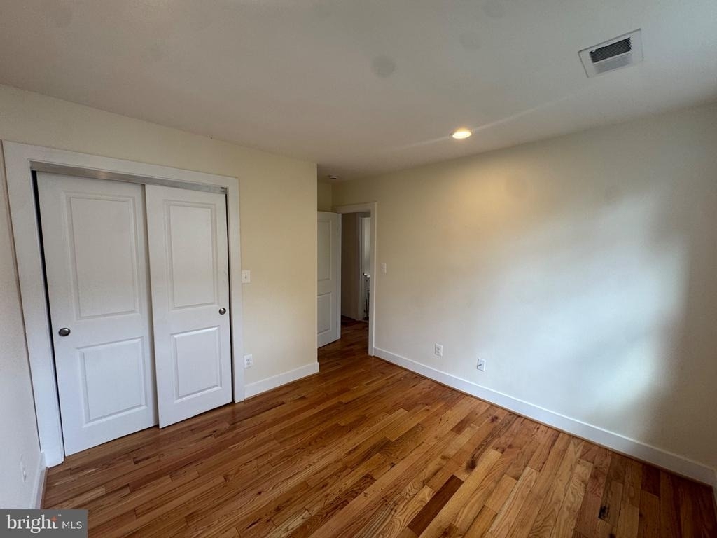 847 48th Street Ne - Photo 27