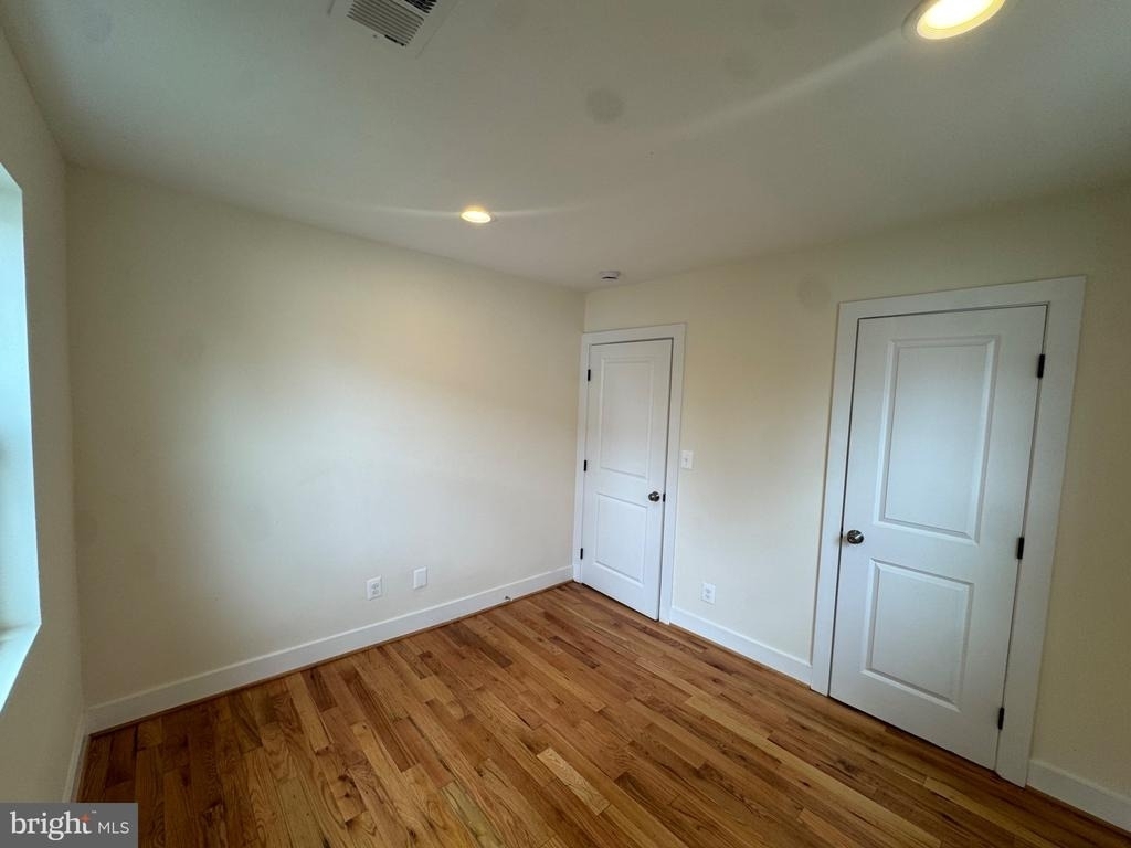 847 48th Street Ne - Photo 21