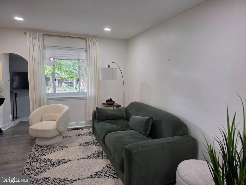 2213 13th Street Ne - Photo 1