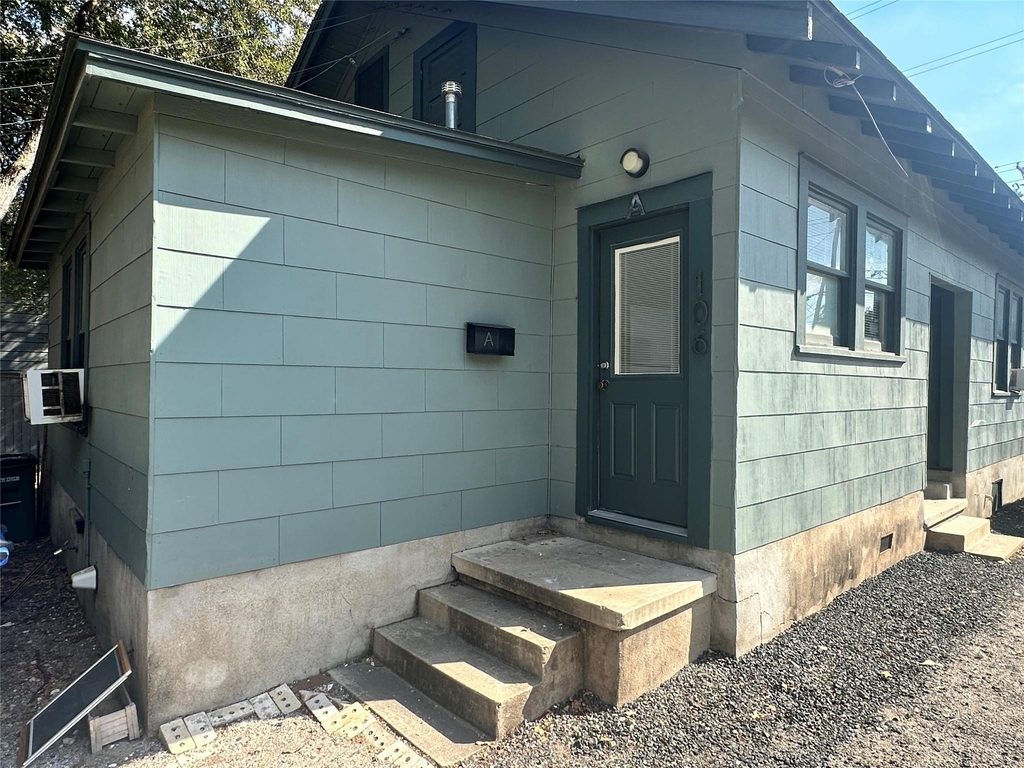 106 W 38th St - Photo 14