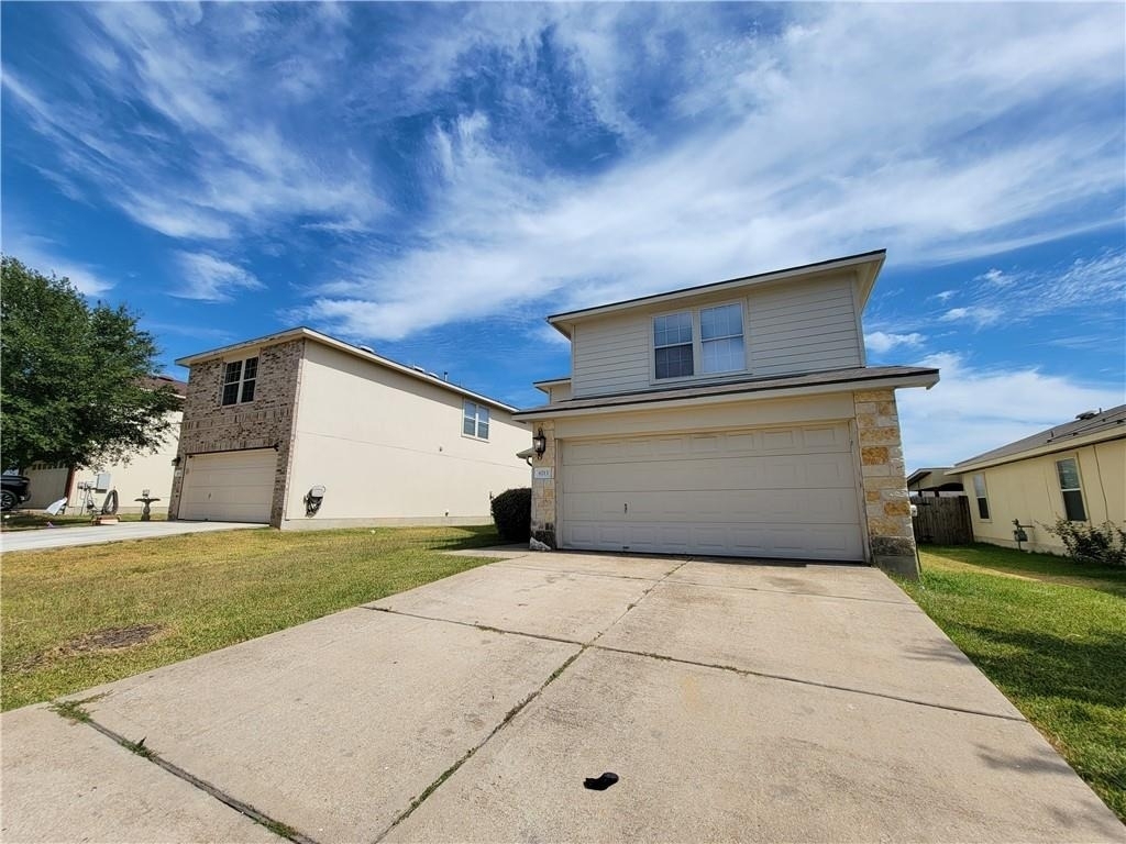 6713 Panda Royle Dr - Photo 1
