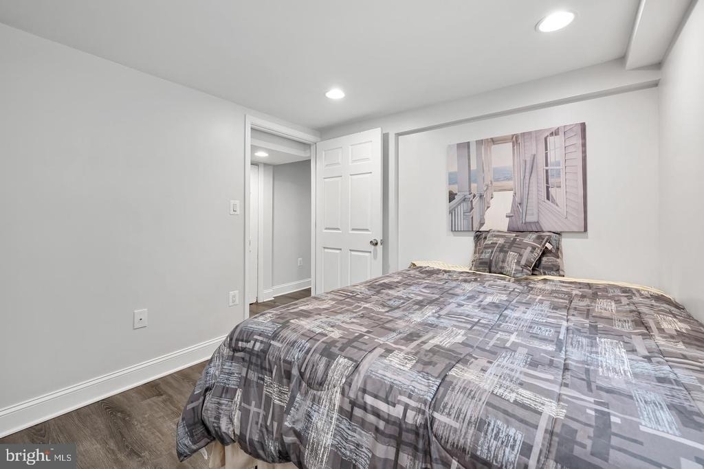 5027 11th Street Ne - Photo 23