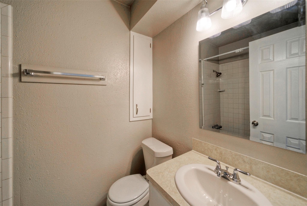 405 E Grady Dr - Photo 9