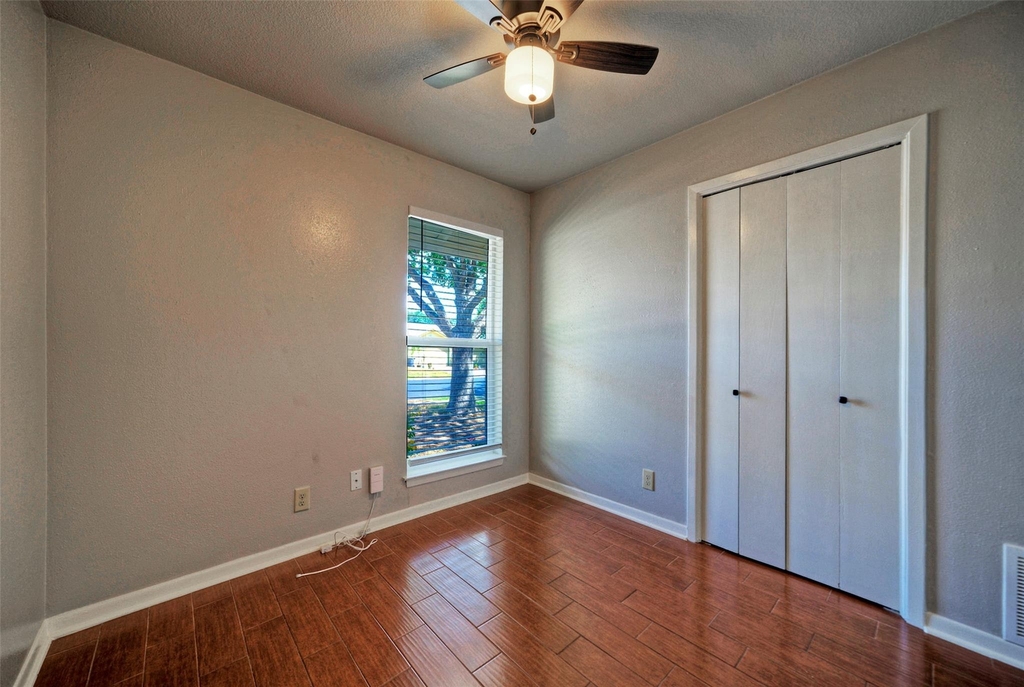 405 E Grady Dr - Photo 10