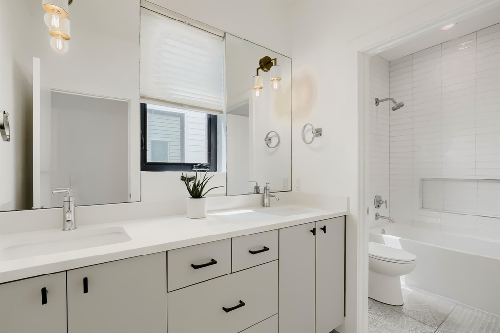 3811 Taniguchi St - Photo 9