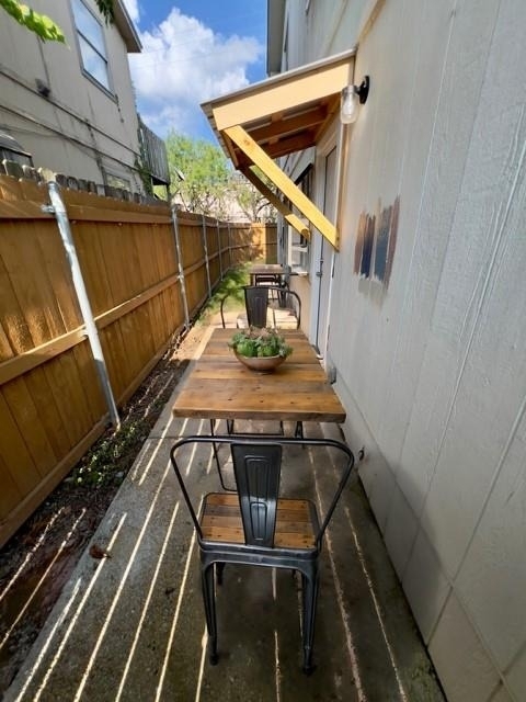 9901 Roxanna Dr - Photo 6