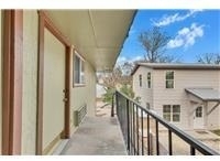 400 W 34th St - Photo 3