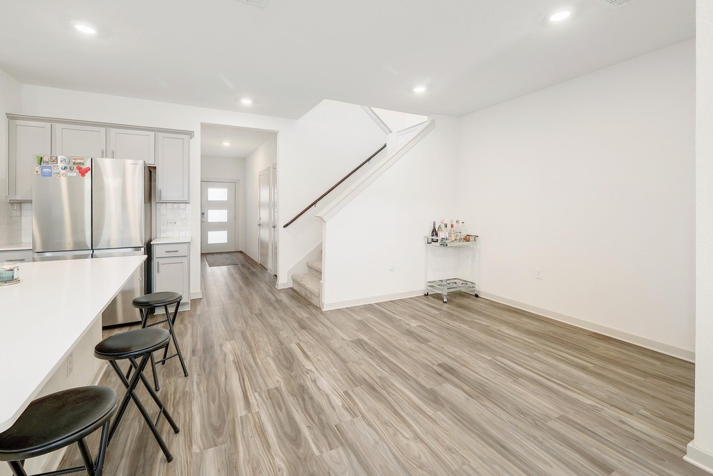 14008 Zuhause Dr - Photo 7