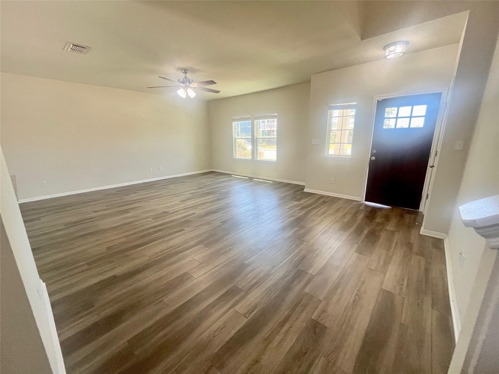 302 Mossycup Dr - Photo 1