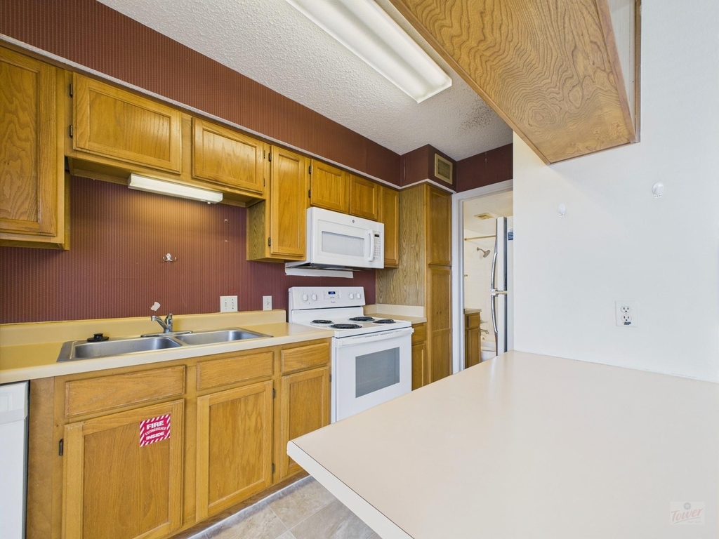 3115 Helms St - Photo 5