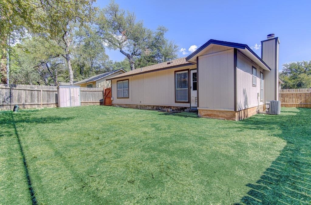 9624 Sugar Hill Dr - Photo 18