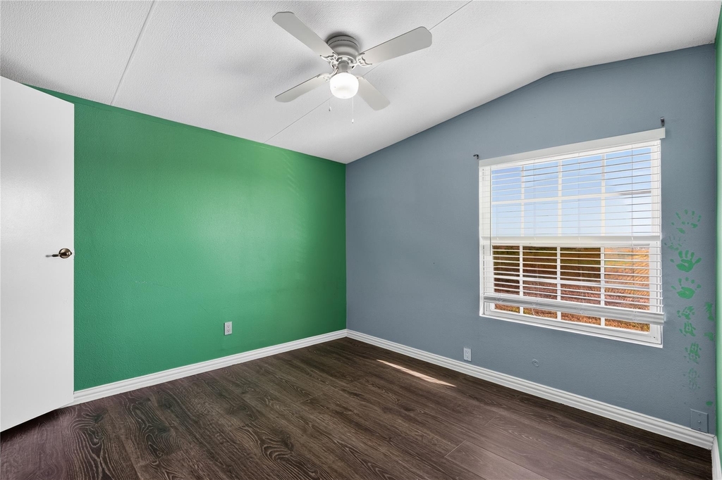 5630 Fm 1339 - Photo 15